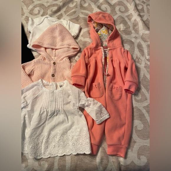 Carters and Oshkosh baby girl bundle - Picture 3 of 4
